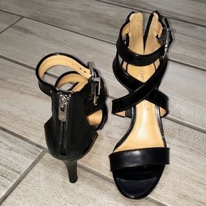 Antonio Melani sexy af heels